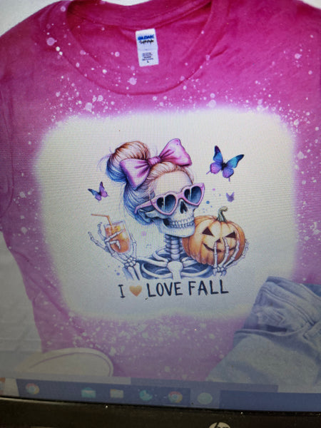 I LOVE FALL SKULL BLEACHED T-SHIRT