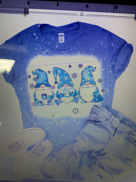 BLUE WINTER GNOMES BLEACHED T-SHIRT