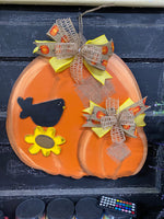 3D PUMPKIN WITH CROW PAINTED DOOR HANGER