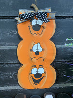 STACKED PUMPKIN DOOR HANGER BLANK WITH STENCIL