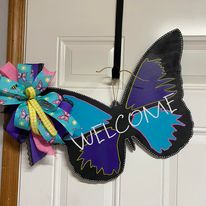 BUTTERFLY WREATH BLANK WITH STENCIL