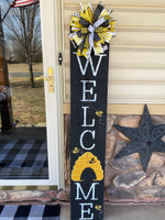 TALL WELCOME WITH BEE HIVE STENCIL