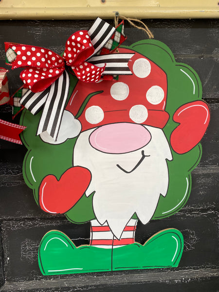 GNOME WITH WREATH DOOR HANGER BLANK WITH STENCIL
