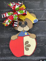 BEAR WITH APPLE DOOR HANGER BLANK WITH STENCIL