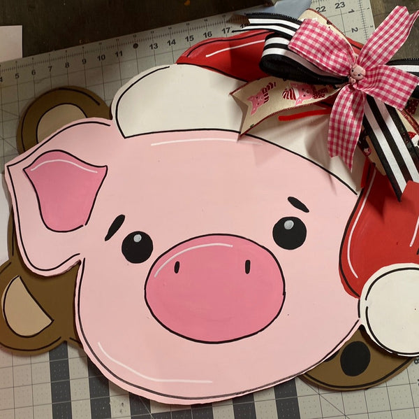 CHRISTMAS PIG WREATH BLANK WITH STENCIL