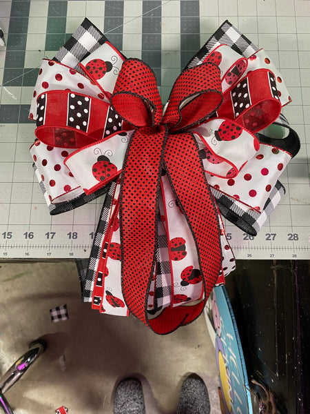 LADY BUG BOW 12”